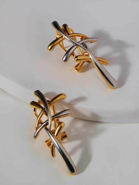 Dual Overlapping X Earrings